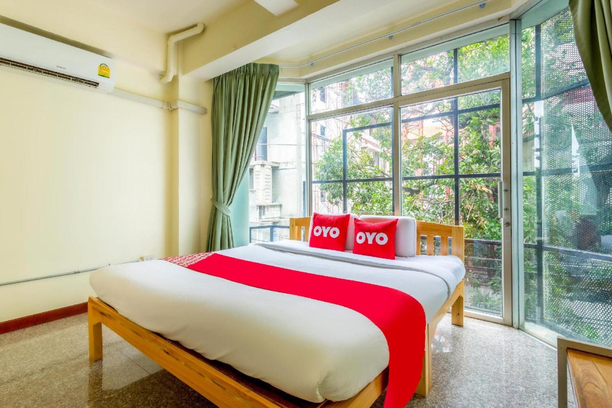 Oyo 928 Leaf Hostel Chiang Mai Eksteriør bilde